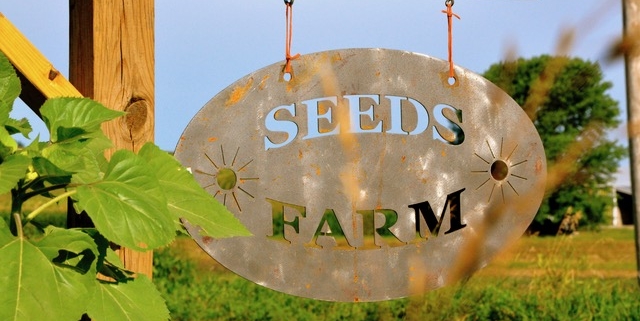 Seeds farm sign